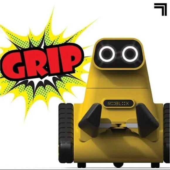 FAO Schwarz RC Construction Gripper Bot Animated Robotic Builder With Remote - Picture 4 of 8